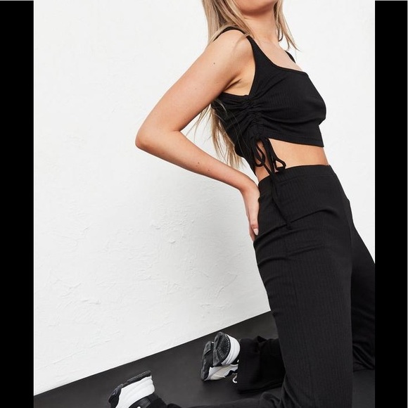 💋 Asymmetrical Ruched Sides W/Drawstrings On Both Sides Round Neck Crop Top - Picture 5 of 5